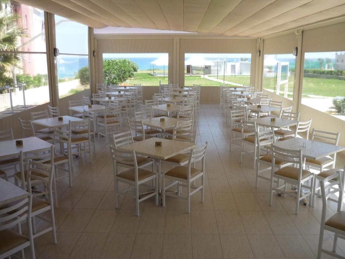 Penelope Beach Hotel Apts Protaras Exterior foto